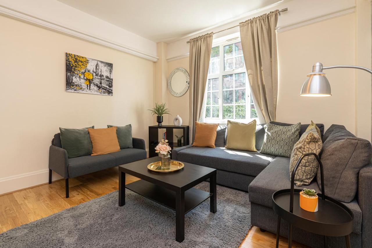 Charming 2 Bedroom Flat In Kensington High Street Londres Exterior foto